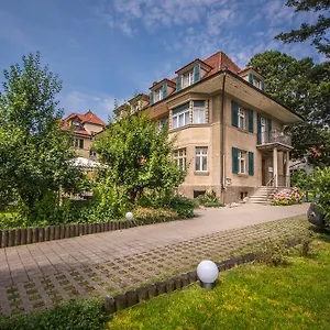 Gasthof Max Aviation &